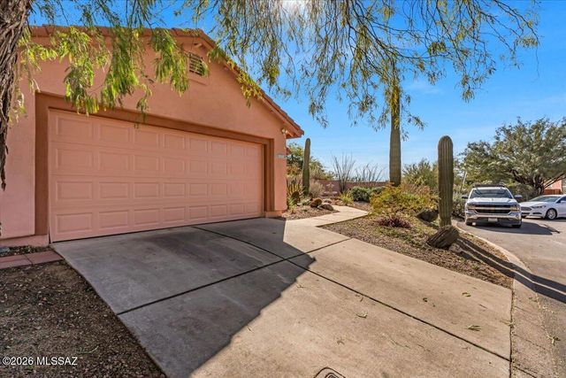 9840 N Stageline Trail, Tucson, AZ 85742