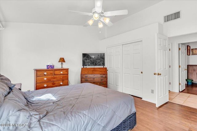 9840 N Stageline Trail, Tucson, AZ 85742