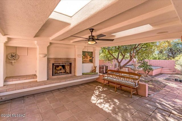 9840 N Stageline Trail, Tucson, AZ 85742