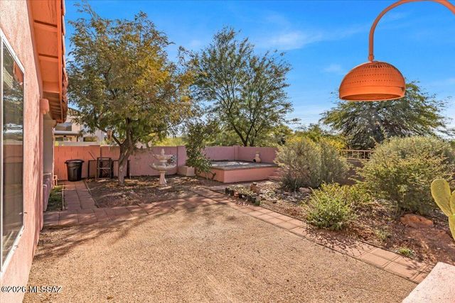 9840 N Stageline Trail, Tucson, AZ 85742