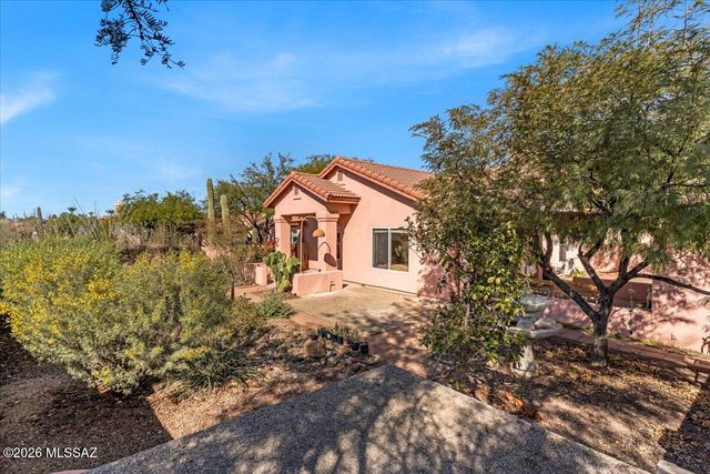9840 N Stageline Trail, Tucson, AZ 85742