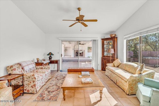 9840 N Stageline Trail, Tucson, AZ 85742