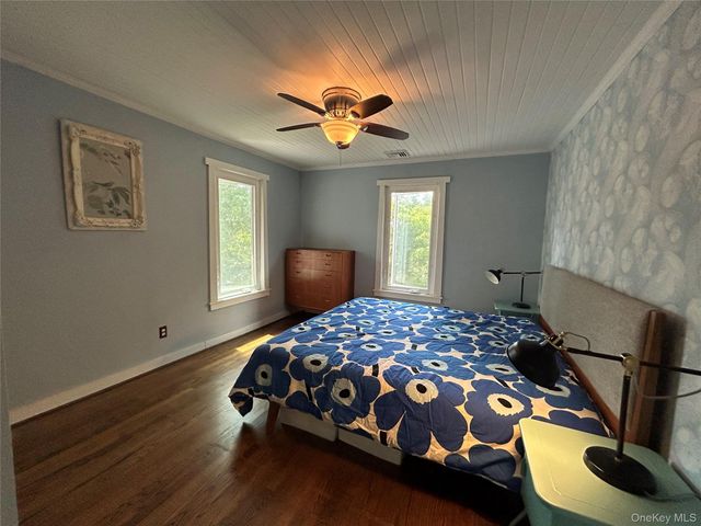 207 Prospect Avenue, Sea Cliff, NY 11579