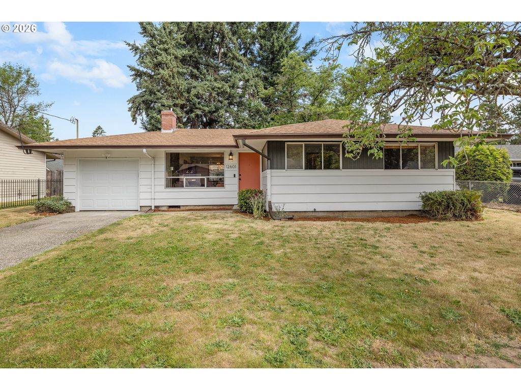 12601 Se MILL St, Portland, OR 97233