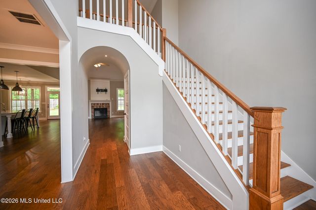 4938 Pleasant Breeze Drive, Olive Branch, MS 38654