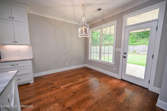 4938 Pleasant Breeze Drive, Olive Branch, MS 38654