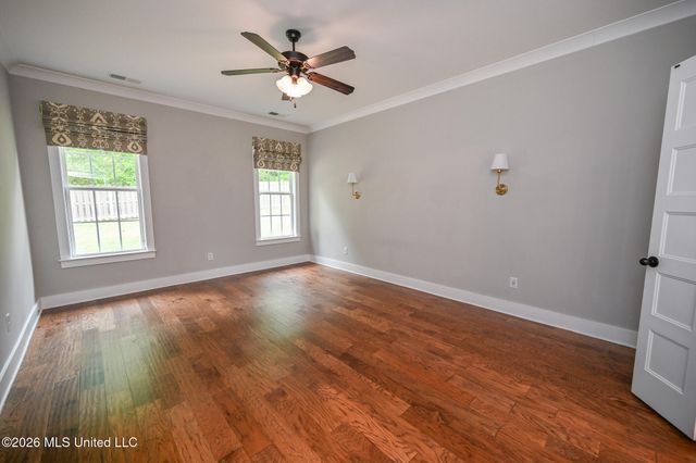 4938 Pleasant Breeze Drive, Olive Branch, MS 38654