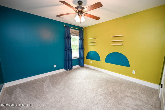 4938 Pleasant Breeze Drive, Olive Branch, MS 38654