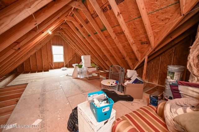 4938 Pleasant Breeze Drive, Olive Branch, MS 38654