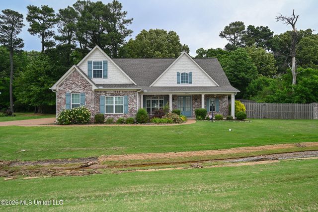 4938 Pleasant Breeze Drive, Olive Branch, MS 38654