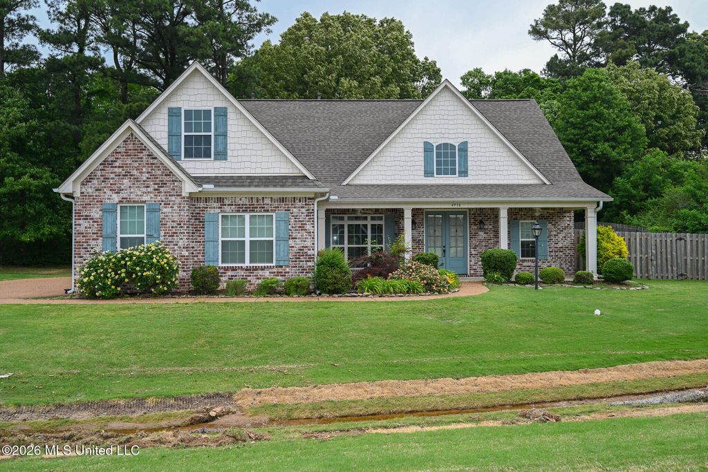4938 Pleasant Breeze Drive, Olive Branch, MS 38654