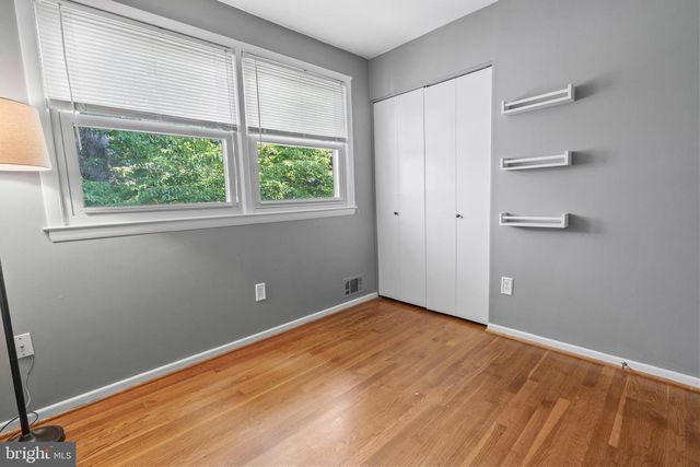 2623 DEPAUL DR, Vienna, VA 22180