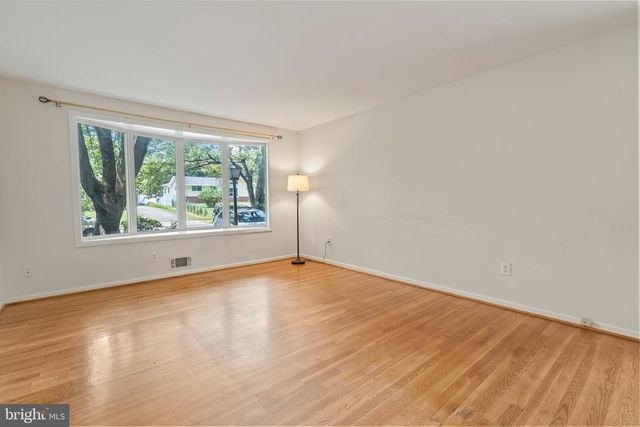 2623 DEPAUL DR, Vienna, VA 22180