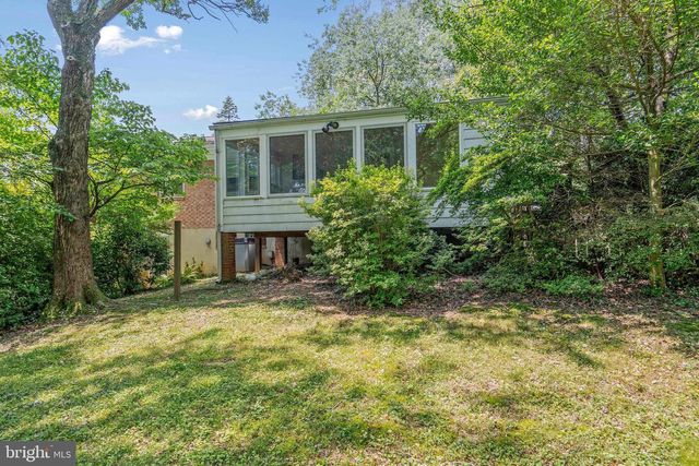 2623 DEPAUL DR, Vienna, VA 22180