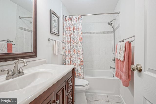 40 MOHAWK AVE, Clementon, NJ 08021