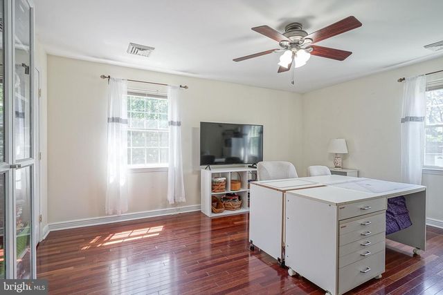 40 MOHAWK AVE, Clementon, NJ 08021