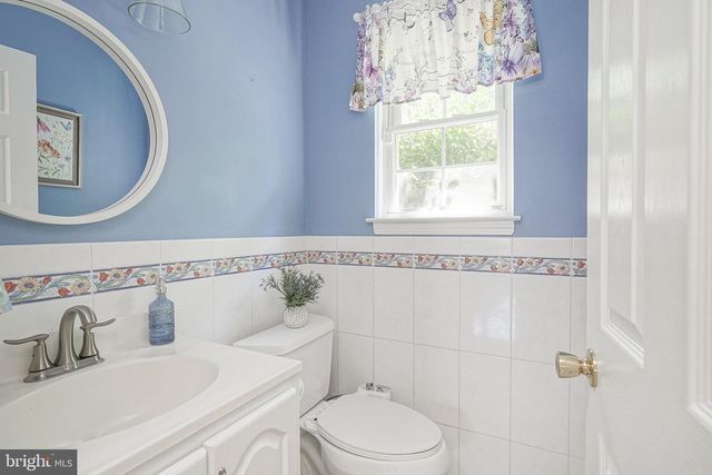 40 MOHAWK AVE, Clementon, NJ 08021