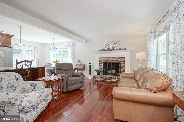 40 MOHAWK AVE, Clementon, NJ 08021