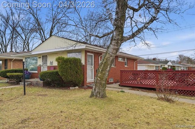 19947 Woodbine Street, Detroit, MI 48219