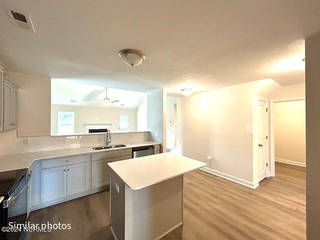 113 Woodford Drive, Jacksonville, NC 28540