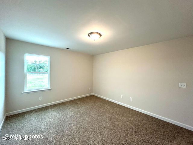 113 Woodford Drive, Jacksonville, NC 28540