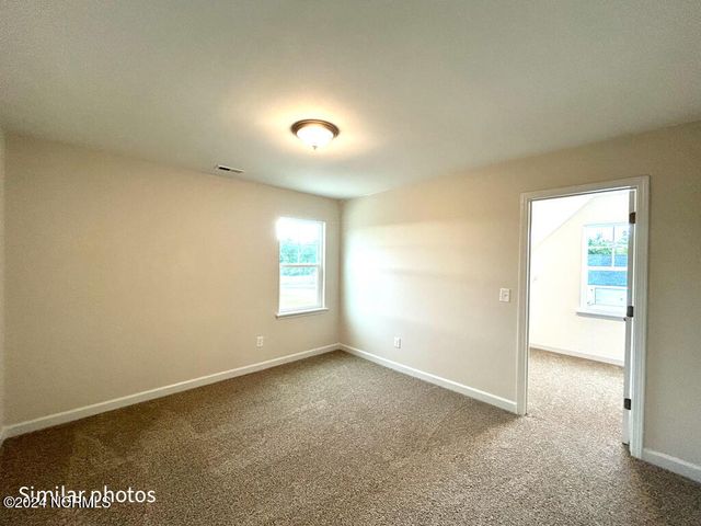 113 Woodford Drive, Jacksonville, NC 28540
