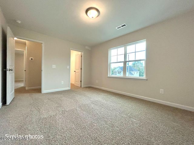 113 Woodford Drive, Jacksonville, NC 28540