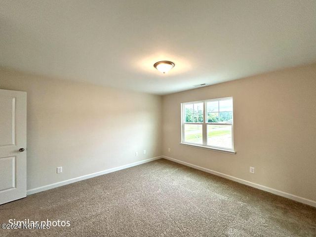 113 Woodford Drive, Jacksonville, NC 28540
