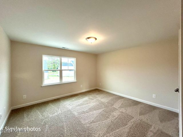 113 Woodford Drive, Jacksonville, NC 28540