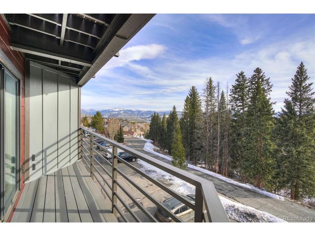 9825 Ryan Gulch Rd B-201, Silverthorne, CO 80498