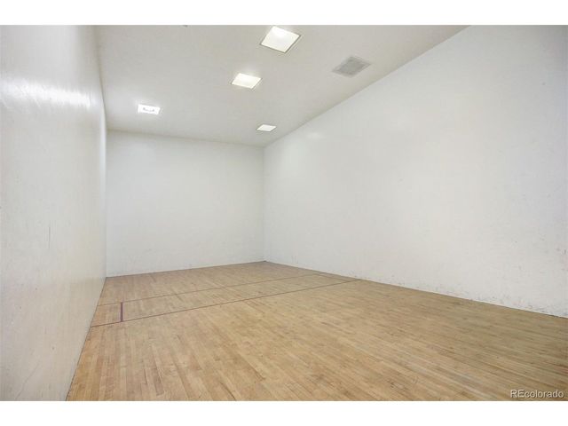 9825 Ryan Gulch Rd B-201, Silverthorne, CO 80498