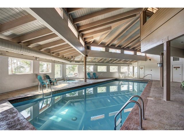 9825 Ryan Gulch Rd B-201, Silverthorne, CO 80498