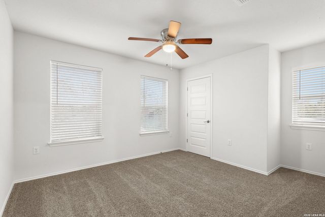 631 E Carolina St Bldg 4, San Antonio, TX 78210