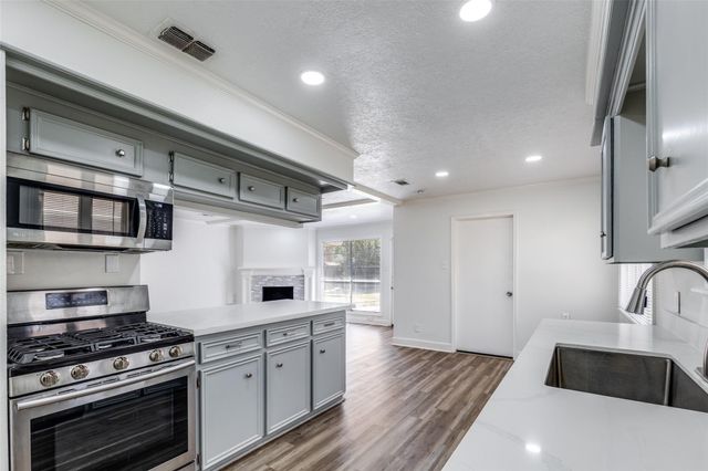 12859 Westmere Drive, Houston, TX 77077