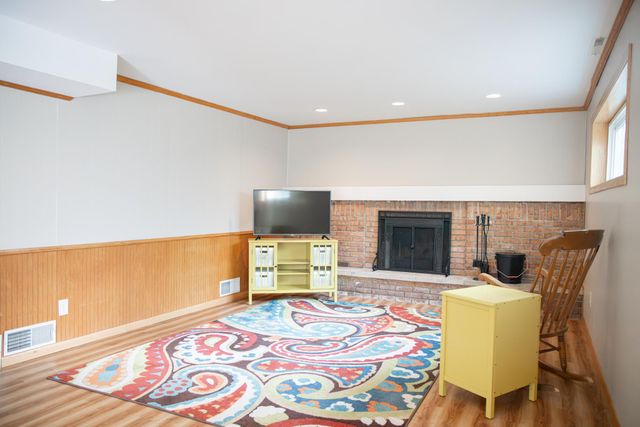 1440 Woodland Drive SW, Rochester, MN 55902