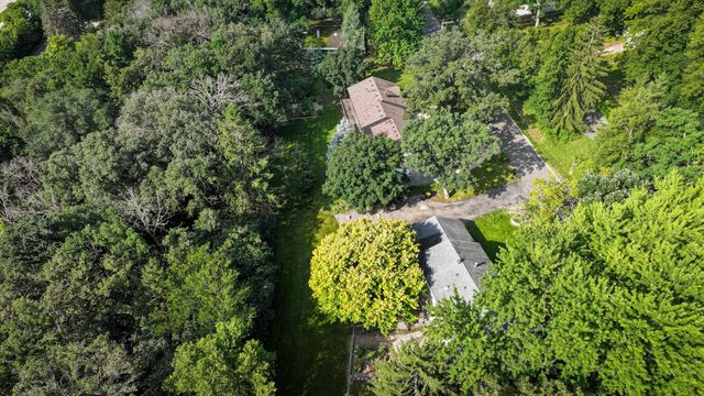 1440 Woodland Drive SW, Rochester, MN 55902