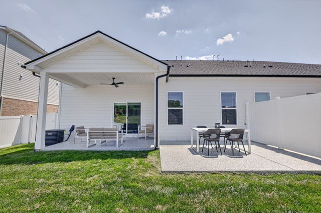 1348 Harmony Hill Ln, Mount Juliet, TN 37122