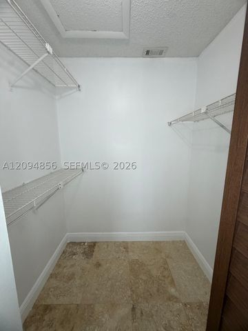 10125 W Sunrise Blvd 303, Plantation, FL 33322