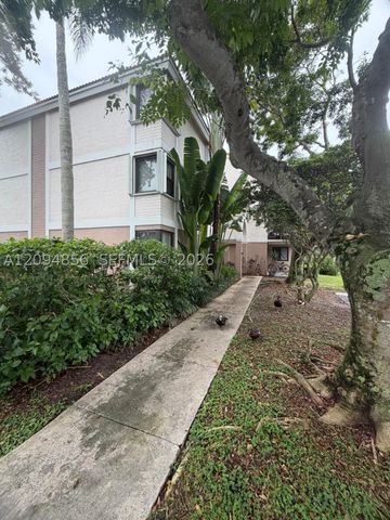 10125 W Sunrise Blvd 303, Plantation, FL 33322