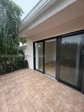 10125 W Sunrise Blvd 303, Plantation, FL 33322