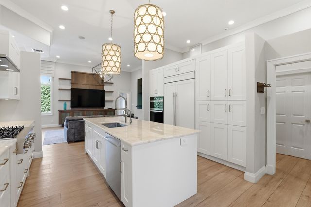 4445 NW 28th Way, Boca Raton, FL 33434