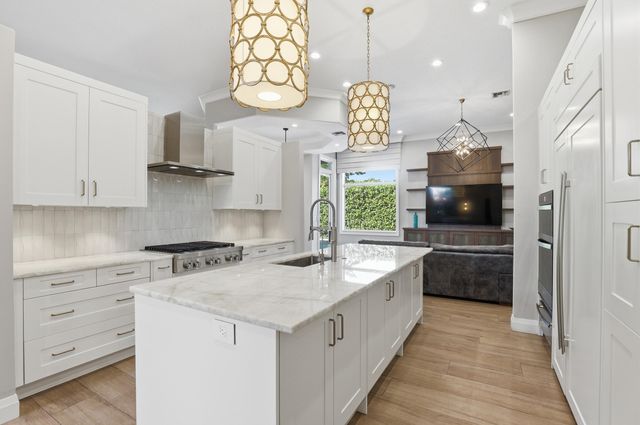 4445 NW 28th Way, Boca Raton, FL 33434