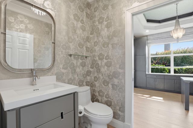 4445 NW 28th Way, Boca Raton, FL 33434