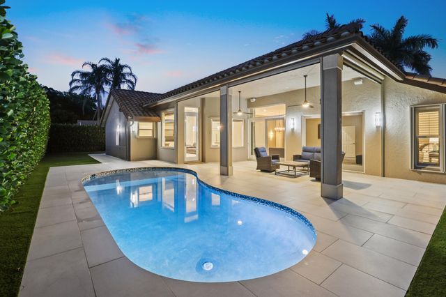 4445 NW 28th Way, Boca Raton, FL 33434