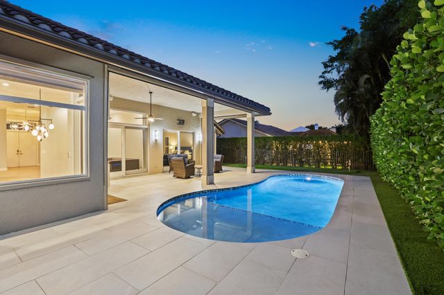 4445 NW 28th Way, Boca Raton, FL 33434