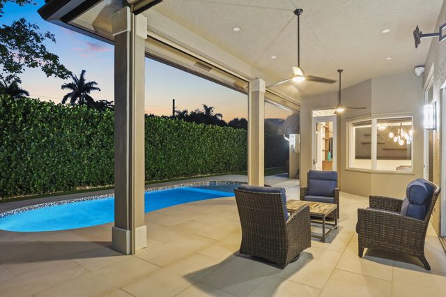 4445 NW 28th Way, Boca Raton, FL 33434