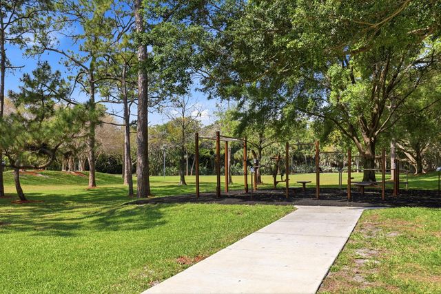 4445 NW 28th Way, Boca Raton, FL 33434