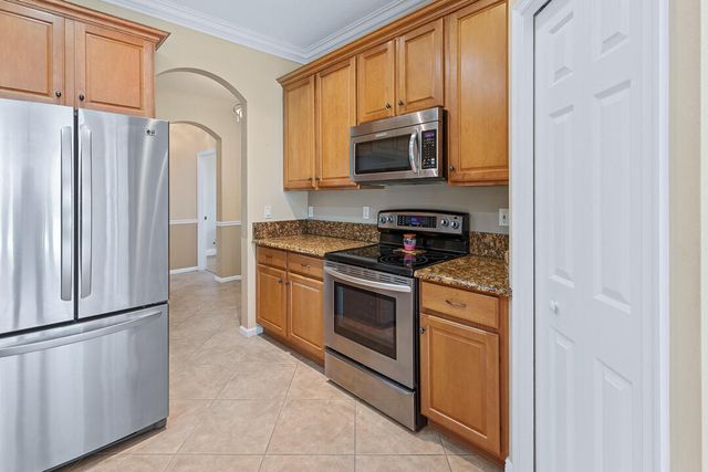 3516 NW Deer Oak Drive, Jensen Beach, FL 34957