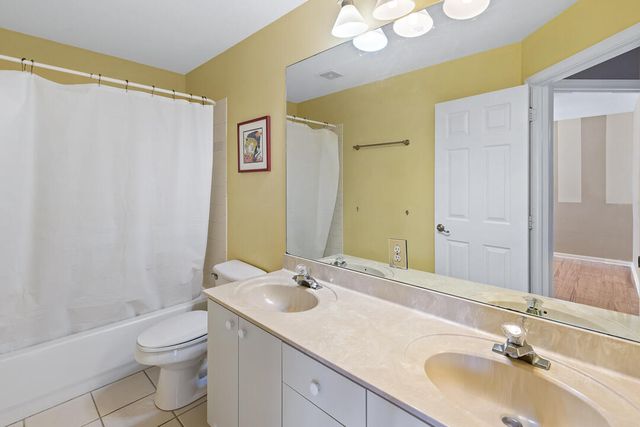 3516 NW Deer Oak Drive, Jensen Beach, FL 34957