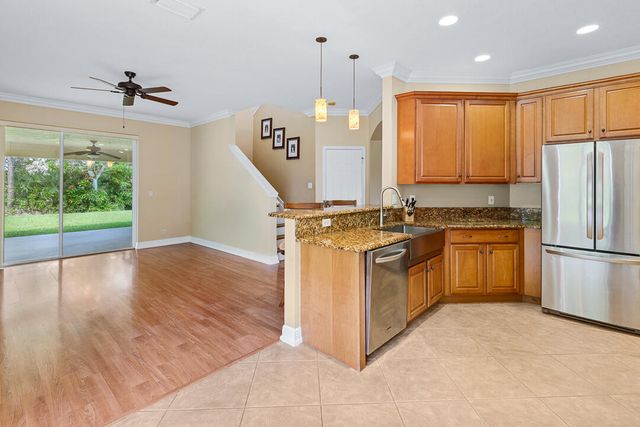 3516 NW Deer Oak Drive, Jensen Beach, FL 34957
